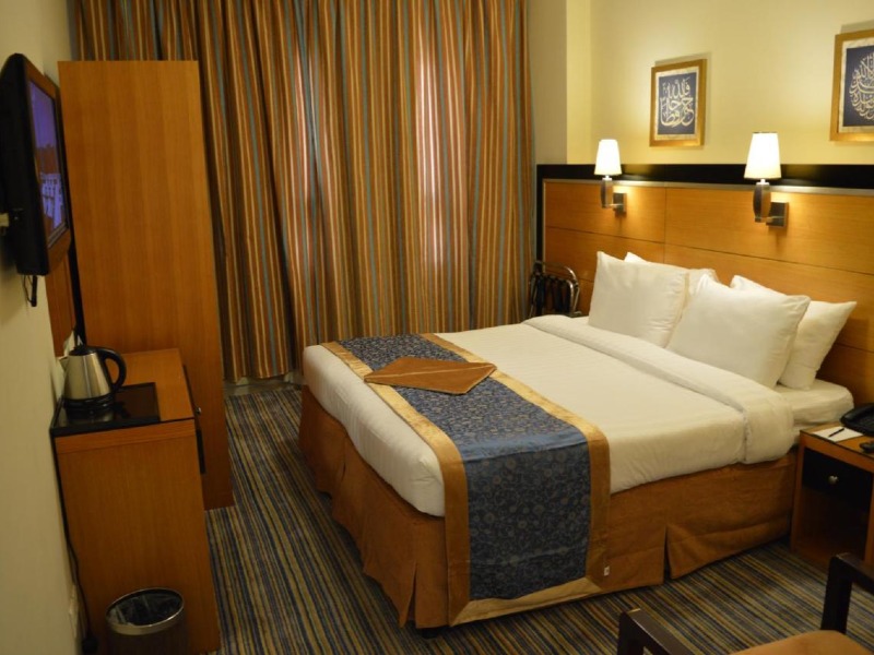 Durrat Al Eiman Hotel